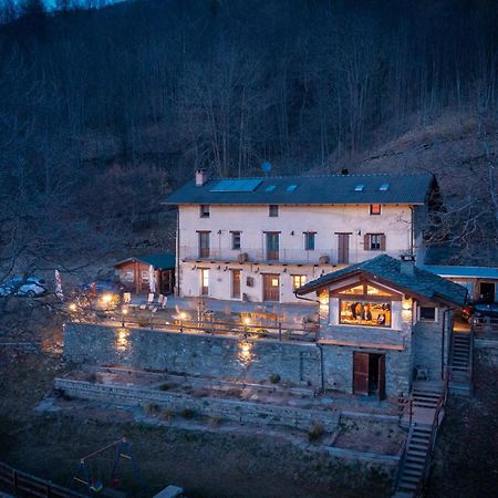 Locanda Il Campo Della Quercia San Damiano Macra Bagian luar foto
